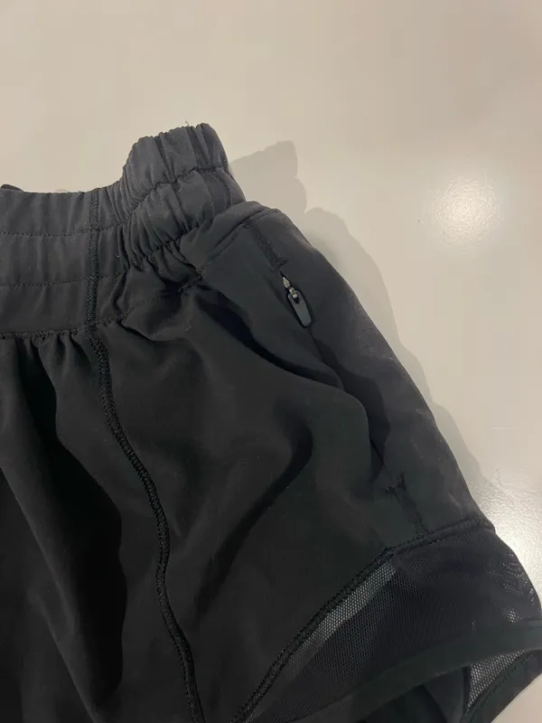Black Lululemon Hotty Hot 2.5" - Image 5