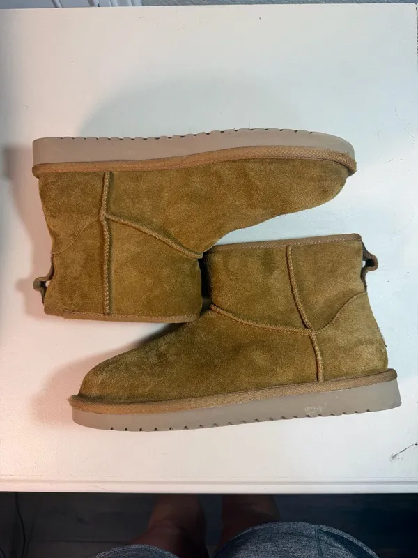 Koolaburra by UGG Short Suede Boots Chestnut Size 8 - Image 5