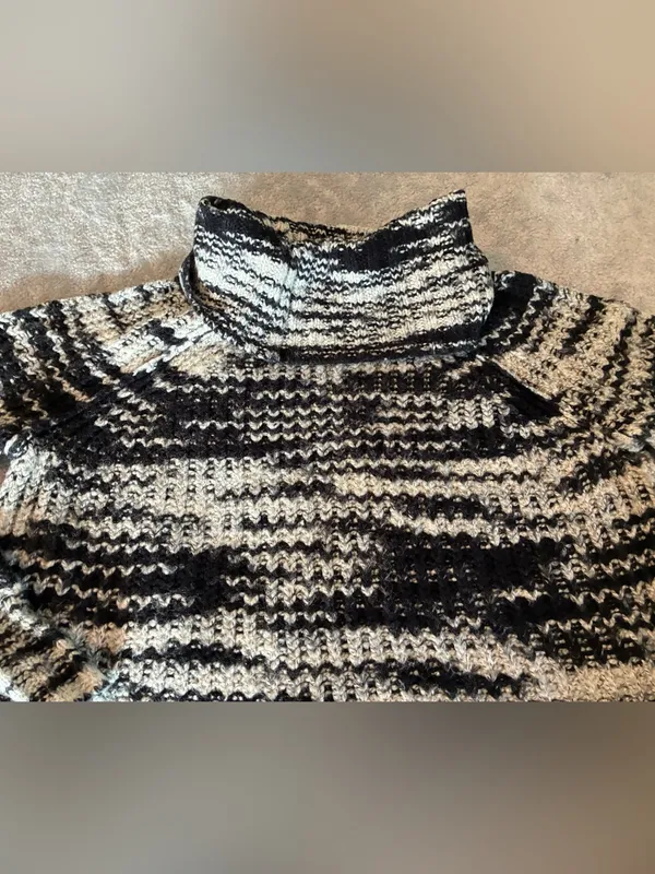 Ana Brand Cozy Black & White Turtleneck Sweater - Women's Oversized Knit Size M - Image 2