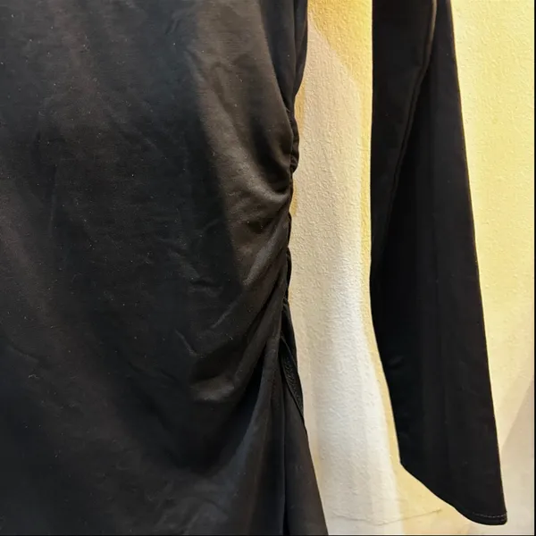 Reformation Margot Long Sleeve Asymmetrical Size M - Image 3