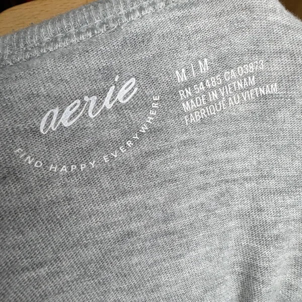 Aerie‎ Real Gray Short Sleeve Crew Neck Cotton T-Shirt Size Medium - Image 3