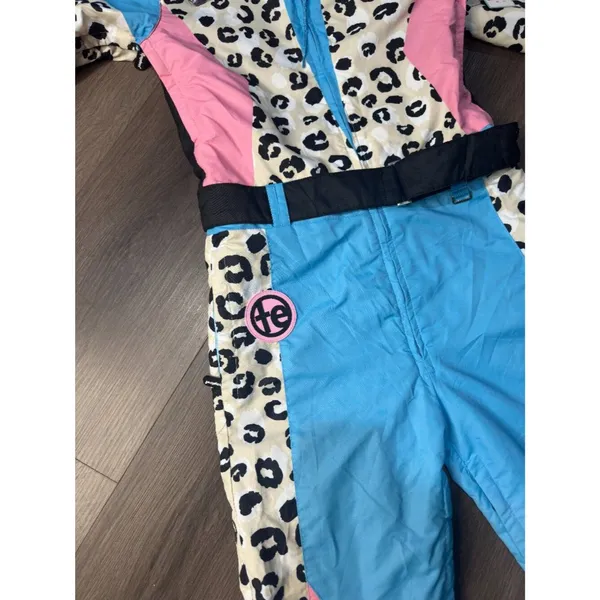 Tipsy Elves Ski Snow Suit Women's Size XS Snow Leopard Pink Blue Faux Fur Read - Image 5