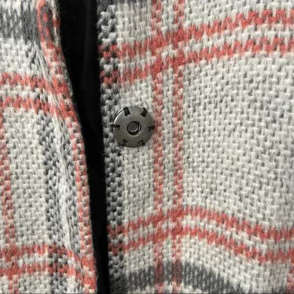Jolt Oversized Plaid Coat. Size Small. EUC - Image 4