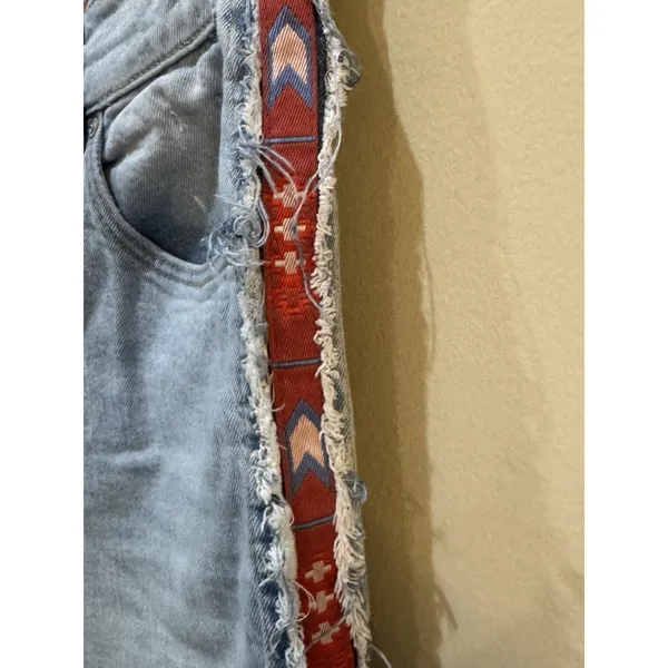 Anthropologie pilcro women's The‎ Vintage straight jean Size 30 Southwestern - Image 7
