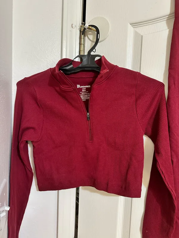 Burgundy No Boundaries half zip sweatshirt and leggings set - Image 2