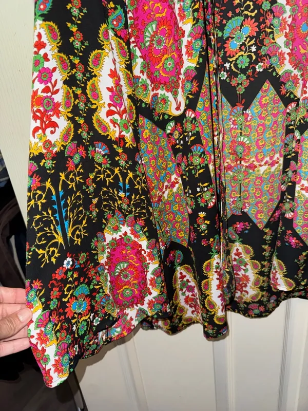Show Me Your Mumu Floral Paisley Print Light Weight Cardigan Bell Sleeves Sz M - Image 3