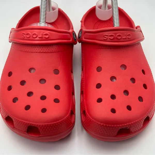 CROCS Women's Vibrant Red Sandals W‎ 9 / M 7 - Image 2