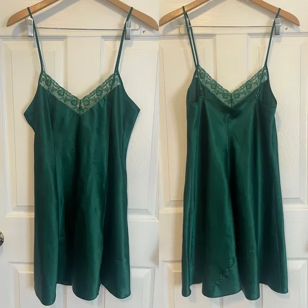 Emerald Green Satin Midi Slip Dress Lace Vintage Size Medium Lingerie Nightie - Image 2