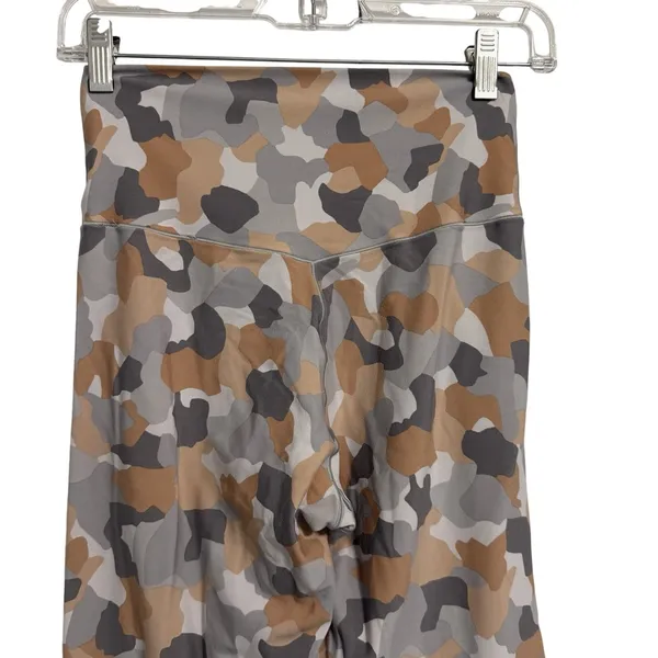 OFFLINE by Aerie Real Me‎ Crossover High Rise 7/8 Leggings Camo Tan Grey Large - Image 6
