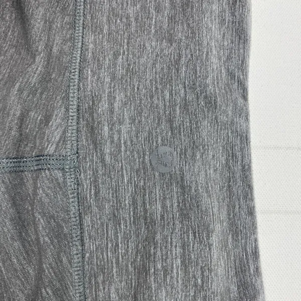Lululemon Pants Womens 6 Gray Full Length Leggings‎ Yoga Gym Athletic Pilling - Image 10