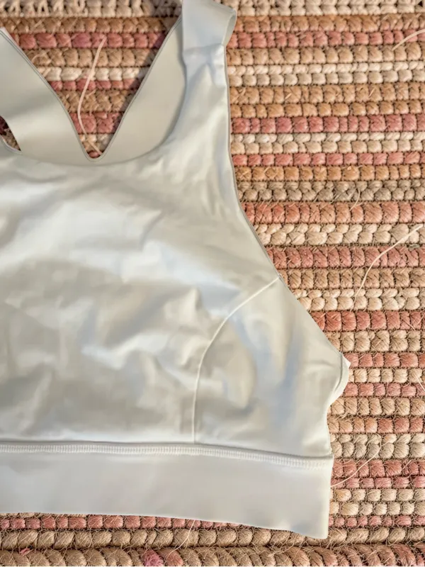 Lululemon Fast Free Bra In Nulux White - Image 4