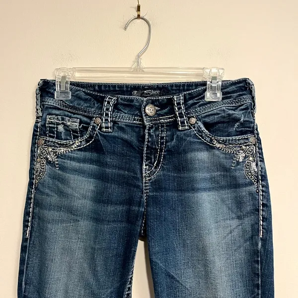 Silver Jeans Y2K Suki Low Rise Bootcut Dark Wash Embellished Size 26 - Image 2