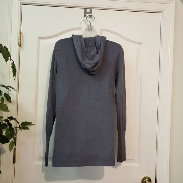 Athleisure Top Gray Size M - Image 6