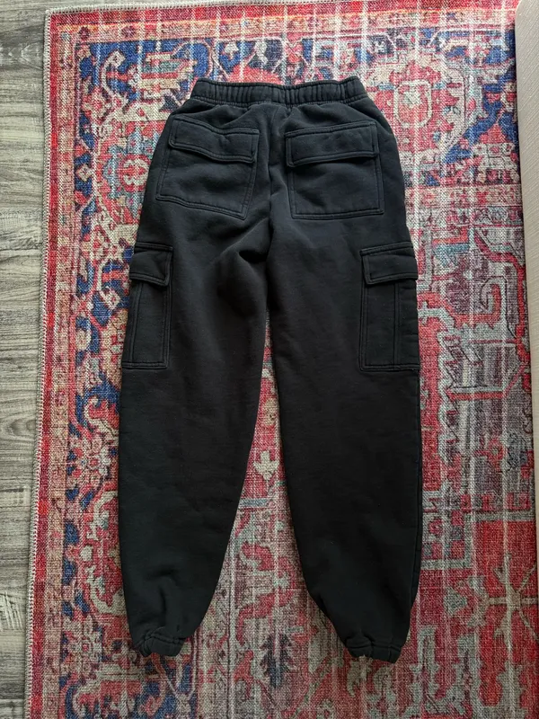 Aritzia TNA Sweatfleece Cozy Fleece Mega Fit Joggers Cargo Black - Image 2