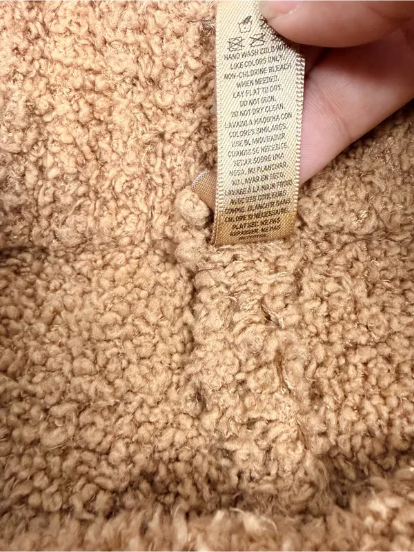 SKIMS cozy shorts in tan brown size large/ extra large - Image 4