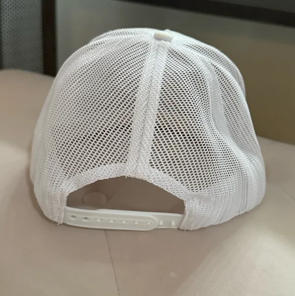 White Cap/hat - Image 2