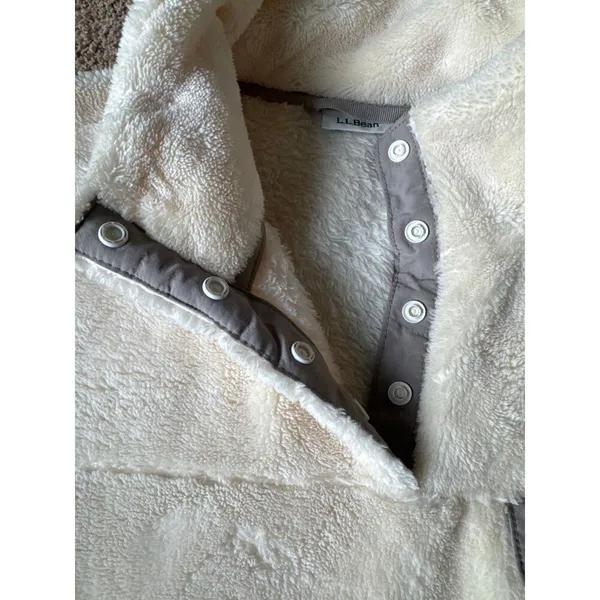 L.L.Bean Hi-Pile Fleece Pullover cream and gray size large - Image 5