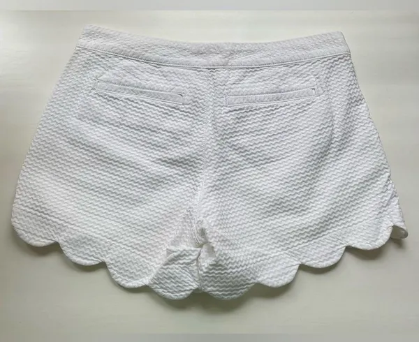 Lilly Pulitzer Buttercup Shorts-Size 0 - Image 2