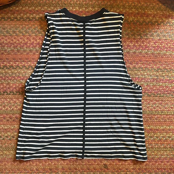 Lululemon Navy Blue Stripe Stretch Muscle Tank - Image 6