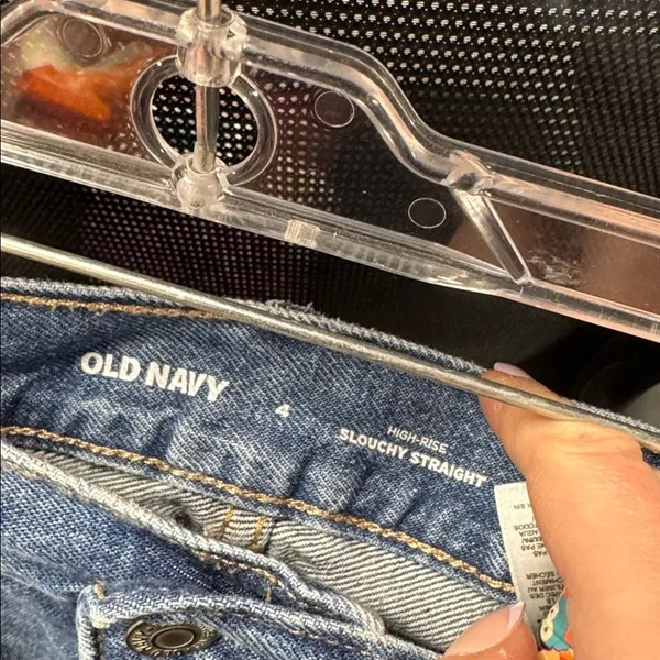 Old navy denim shorts size 4 // 112034 - Image 2