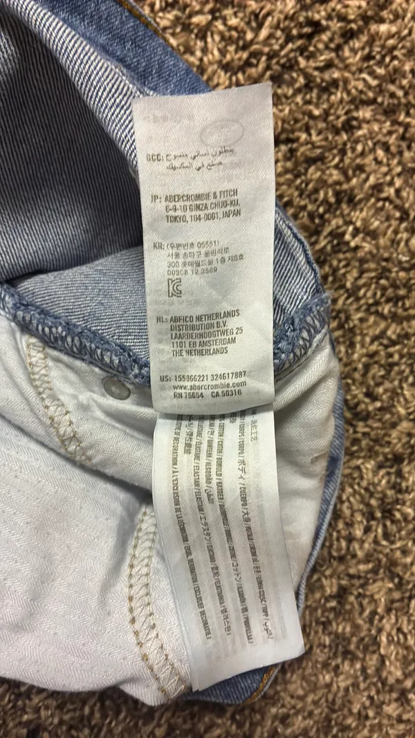Abercrombie Jeans The 90s Ultra High-Rise - Image 6