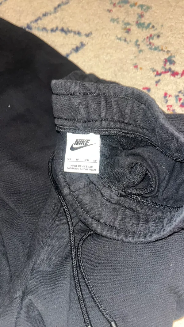 Nike Black Sweatpants - Image 2