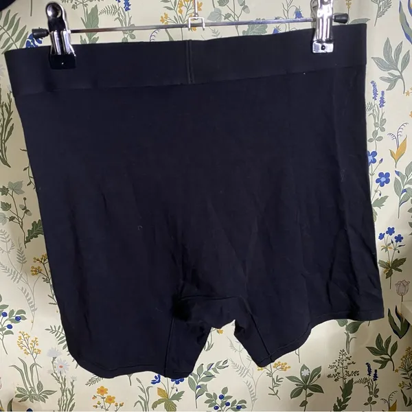 SKIMS NWT Boyfriend Boxer in Onyx size S - Image 3