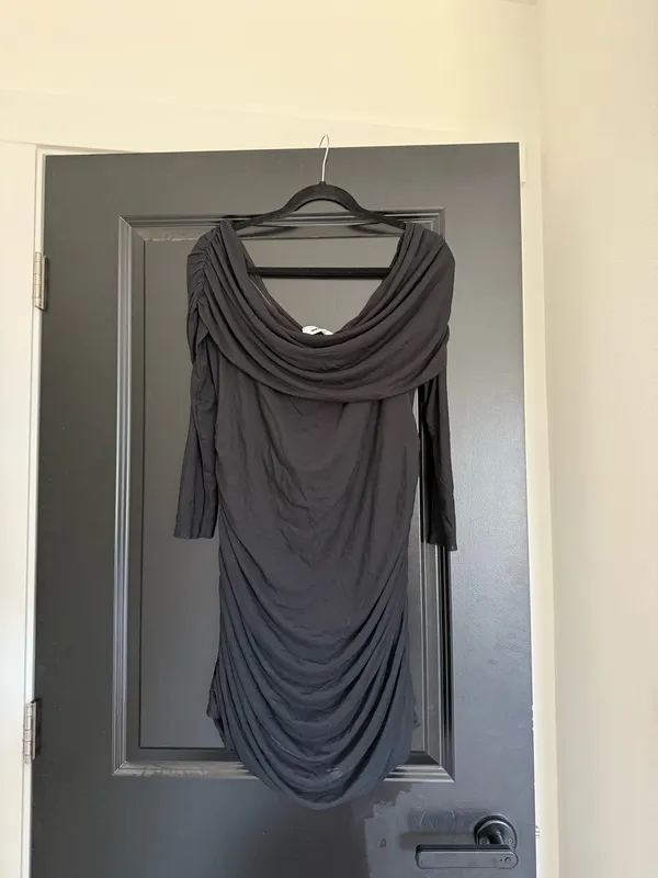 Nwt Showpo Clyd Dress Size 16 - Image 9