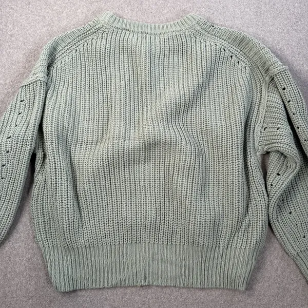 Altar'd State Women's Medium Sage Green Chunky Knit Sweater Cut Out High Low - Image 10
