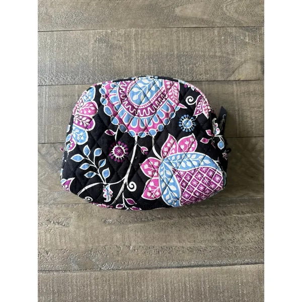 Vera‎ Bradley cosmetic bag retired "Alpine Floral" pattern 7"x7" - Image 5