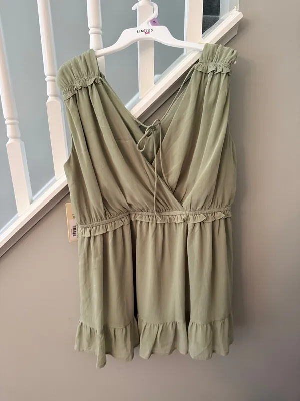 green babydoll top - Image 2