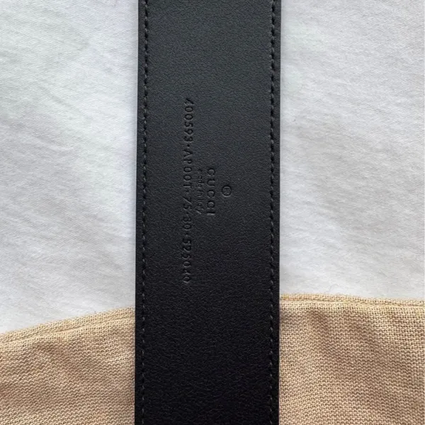 Gucci Black Leather Belt with Gold Buckle - Image 7