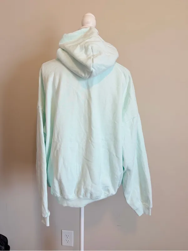 NWOT Garage Ultra Fleece oversized hoodie with pockets size s/m in Julip Green - Image 8