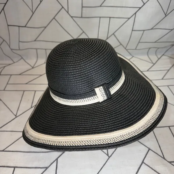 Magid Hats Wide Brim Sun Hat One‎ Size Black Cream Woven Paper Floppy Straw Hat - Image 6