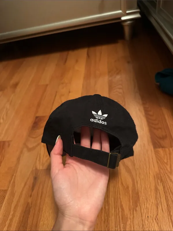 adidas Black Cap with White Trefoil Logo - Image 2