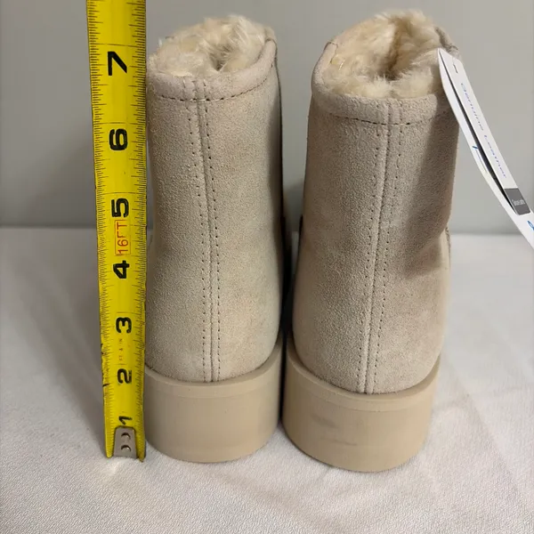 Time And Tru Women’s New! Beige Suede Platform Cozy Winter Boots Size 8 - Image 5