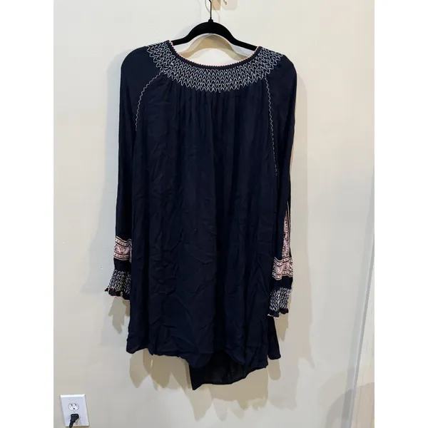 Free People Wind Willow Bohemian Peasant Mini Dress Size Large Navy Embroidered - Image 6