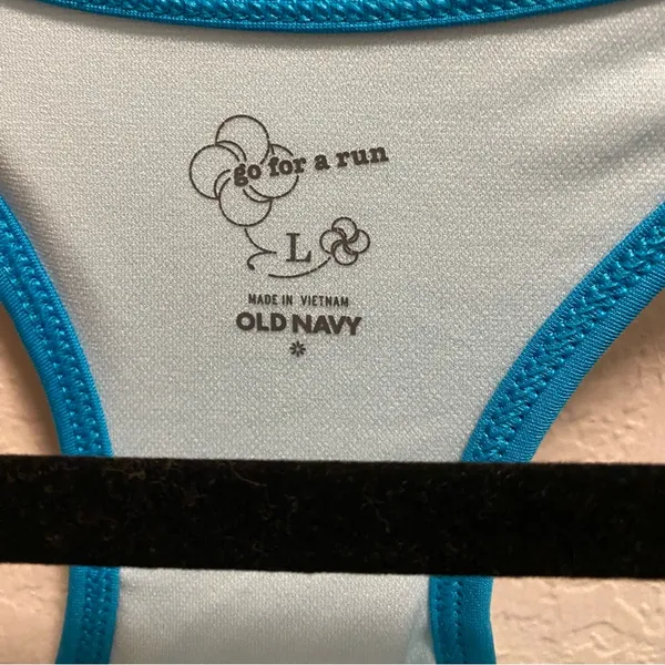 Old Navy Blue Built-In Bra Racerback Workout Tank Size L - Image 3