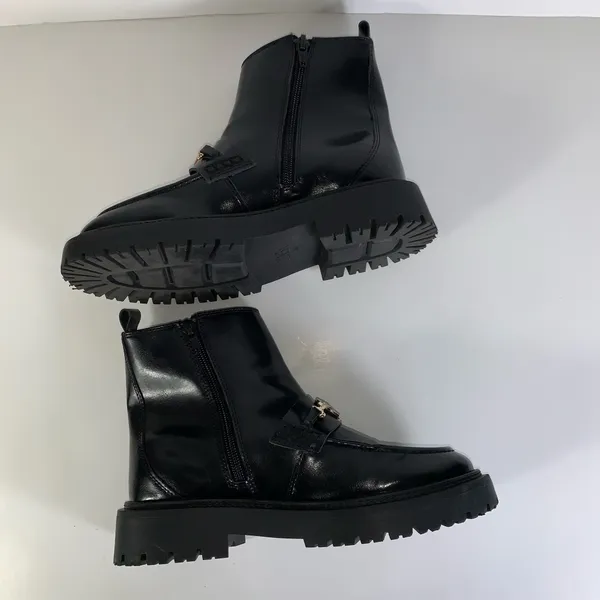 Zara patent finish chelsea ankle booties with heart chain detail 36 EU, 5.5 US - Image 8