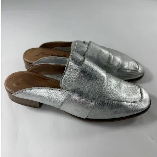 Free People At Ease Loafer Mules Silver Metallic Leather Square Toe Size 36 - Image 3