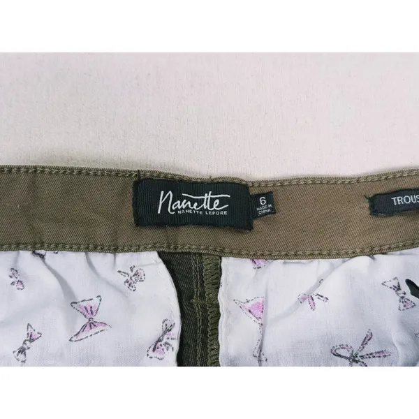 Nanette Lepore Womens Trouser Bermuda Shorts Size 6 Brown Khaki Preppy Minimal - Image 4