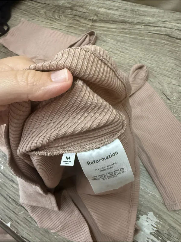 Reformation Tan Ribbed
Bodycon‎ Mini Dress size medium - Image 3