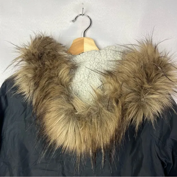 Abercrombie & Fitch Navy Blue Sherpa Lined Military Parka Jacket M‎ - Image 9