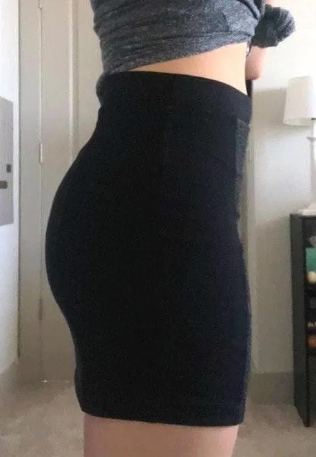 American Eagle Bodycon Skirt - Image 4