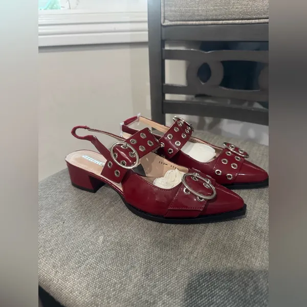 ❤️Andrea’s Shoes Red Size 6 - Image 3