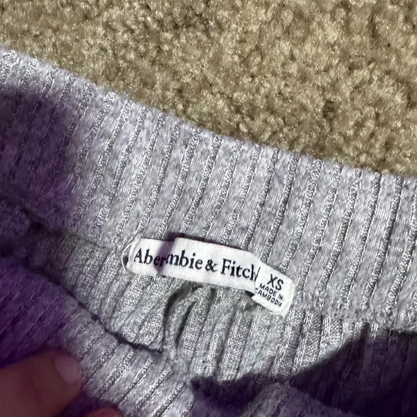 Abercrombie & Fitch Heather Gray Ribbed Henley Lounge Shorts Women XS Pajamas - Image 3