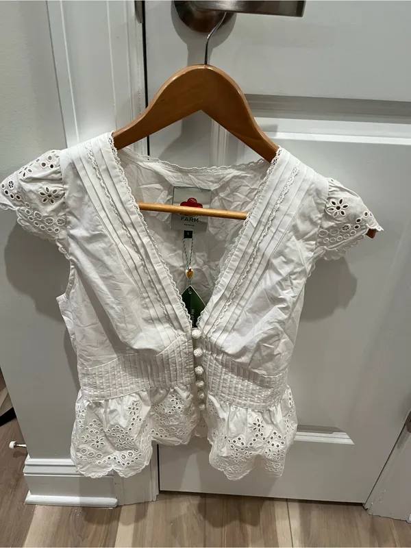 NWT Farm Rio Off-White Embroidered Lace Sleeveless Eyelet Blouse Top S - Image 4