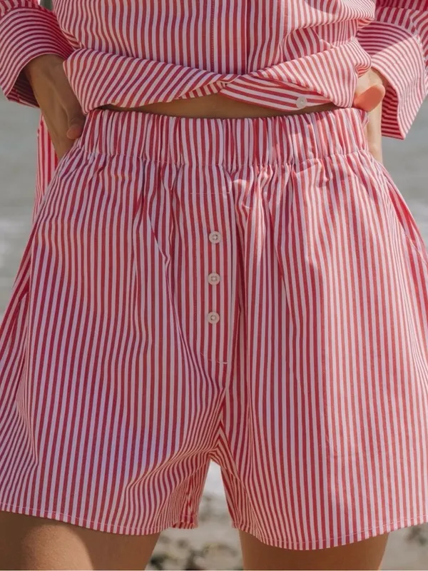 Daily Drills Poplin Resort Shorts in Red Stripes Size XS/S - Image 2