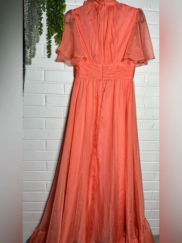 Mac Duggal Coral Chiffon Dress With Floral Accent at Neck - Image 6