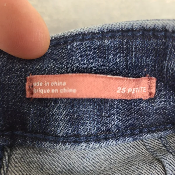 Anthropologie Pilcro The Skipper Long High Rise Wide Leg Jeans‎ Size 25P 25 X 25 - Image 4